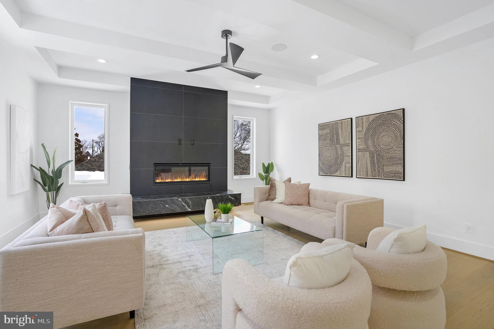 MINOR HILL - Residential