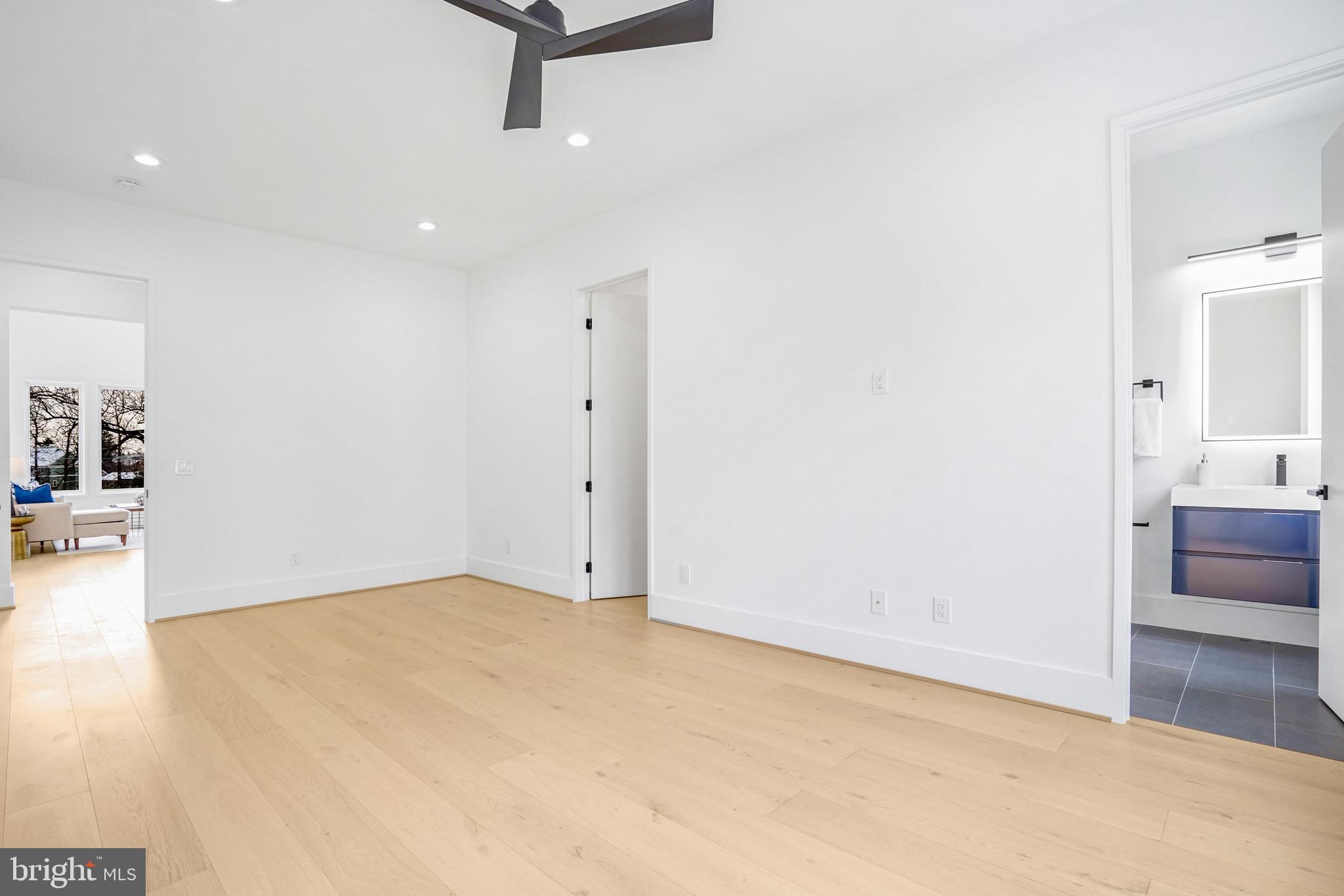 MINOR HILL - Residential