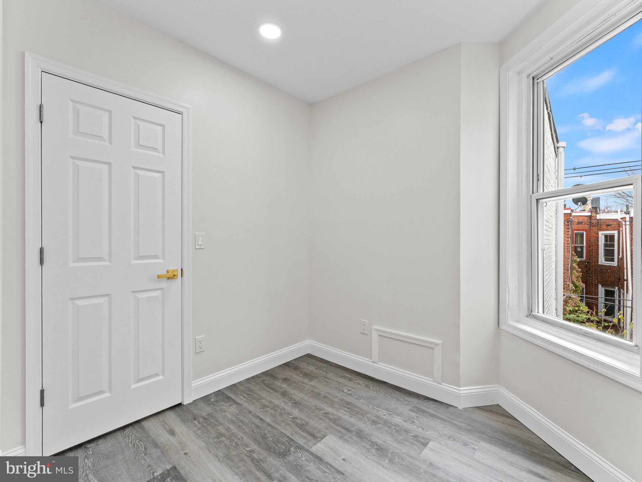 PHILADELPHIA (SOUTHWEST) - Residential