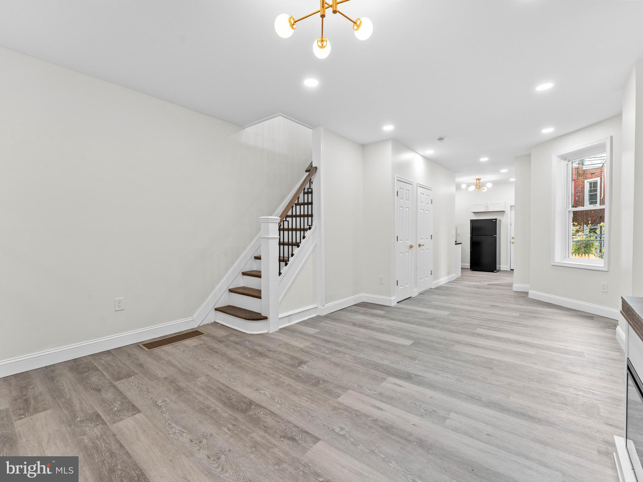 PHILADELPHIA (SOUTHWEST) - Residential