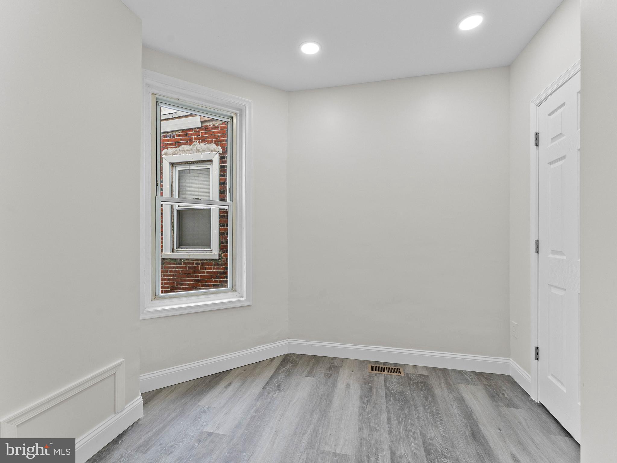 PHILADELPHIA (SOUTHWEST) - Residential