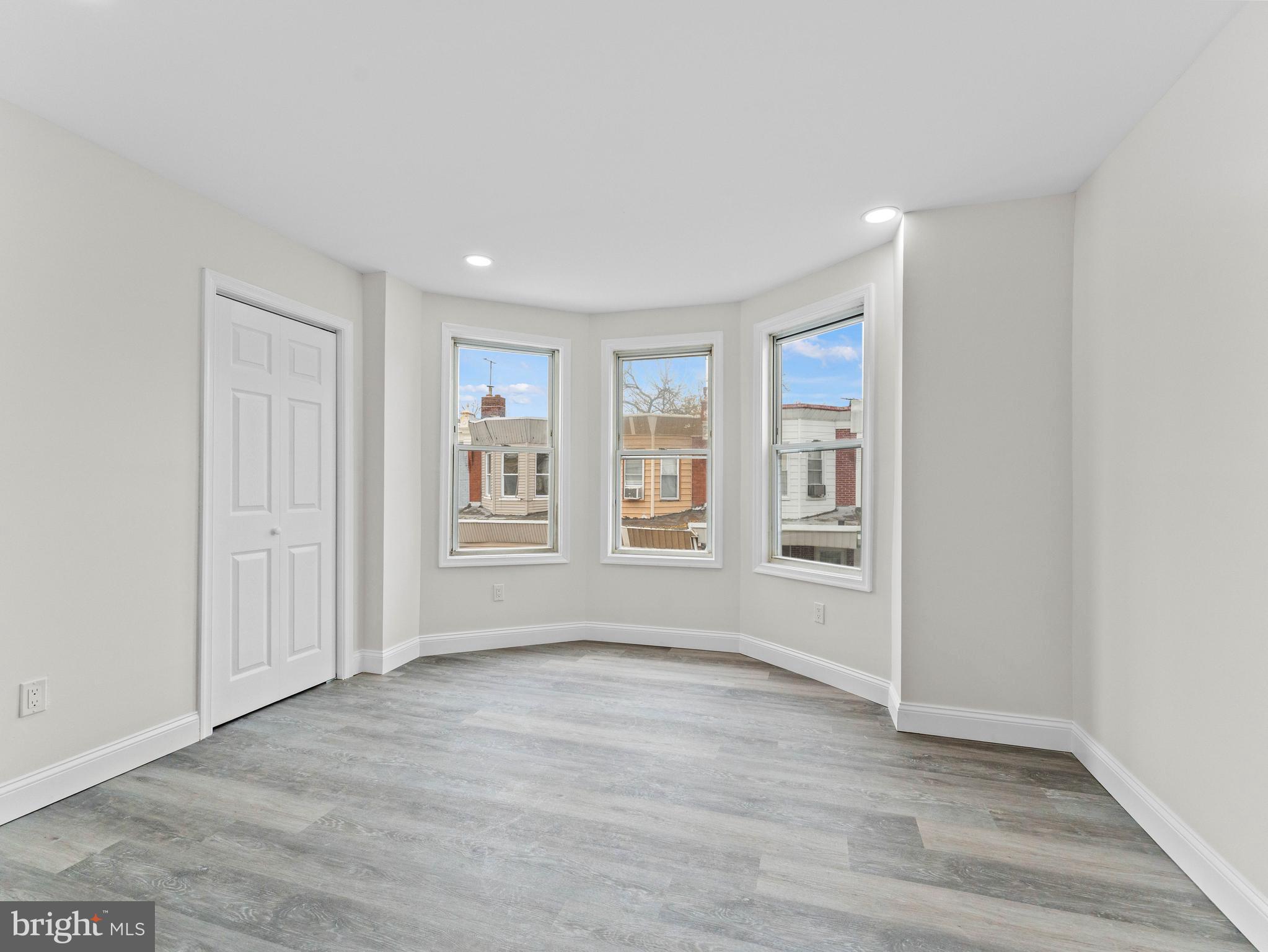 PHILADELPHIA (SOUTHWEST) - Residential