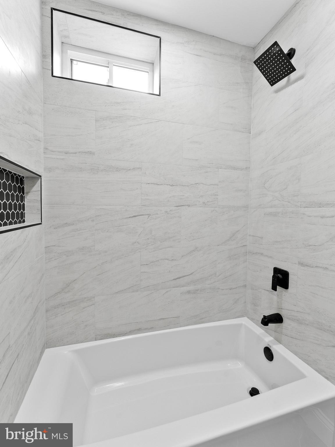 PHILADELPHIA (SOUTHWEST) - Residential