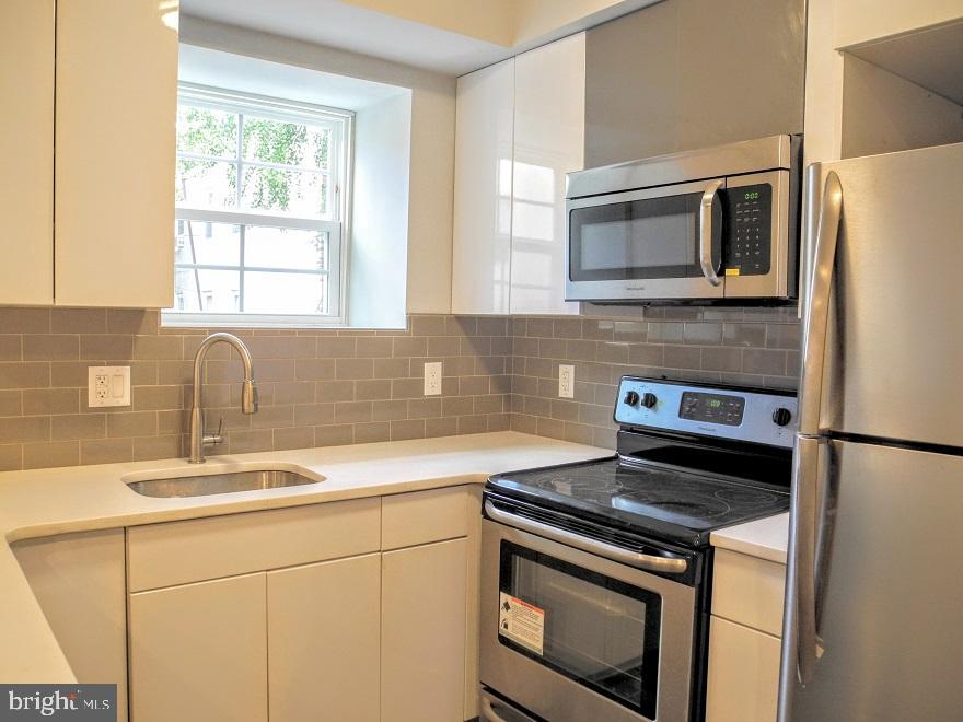 WEST PHILADELPHIA - Residential Lease