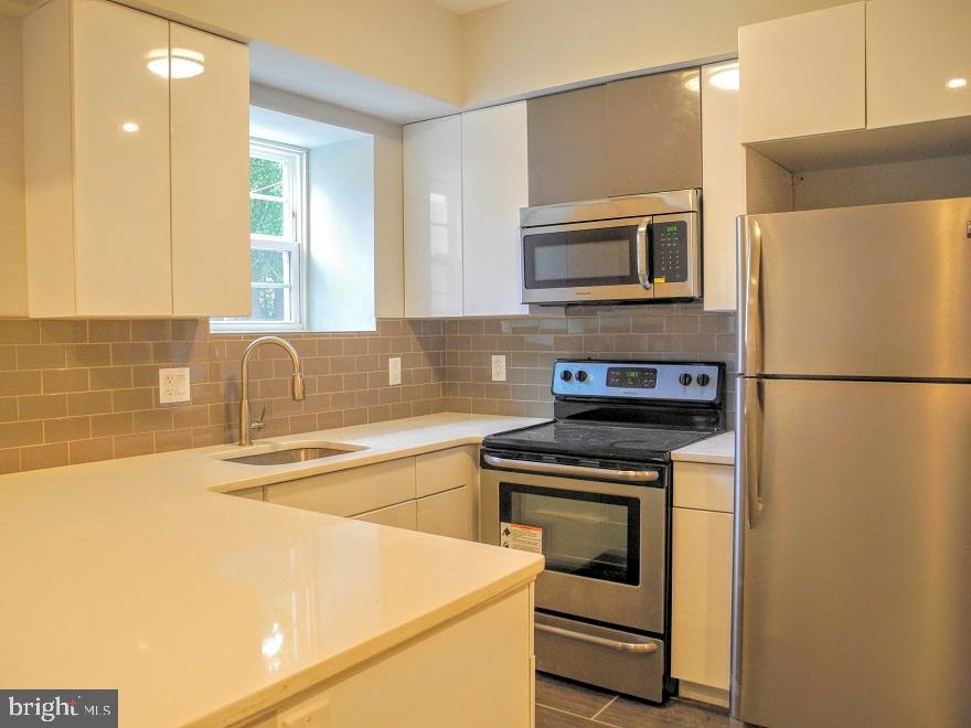 WEST PHILADELPHIA - Residential Lease