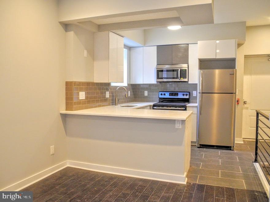 WEST PHILADELPHIA - Residential Lease