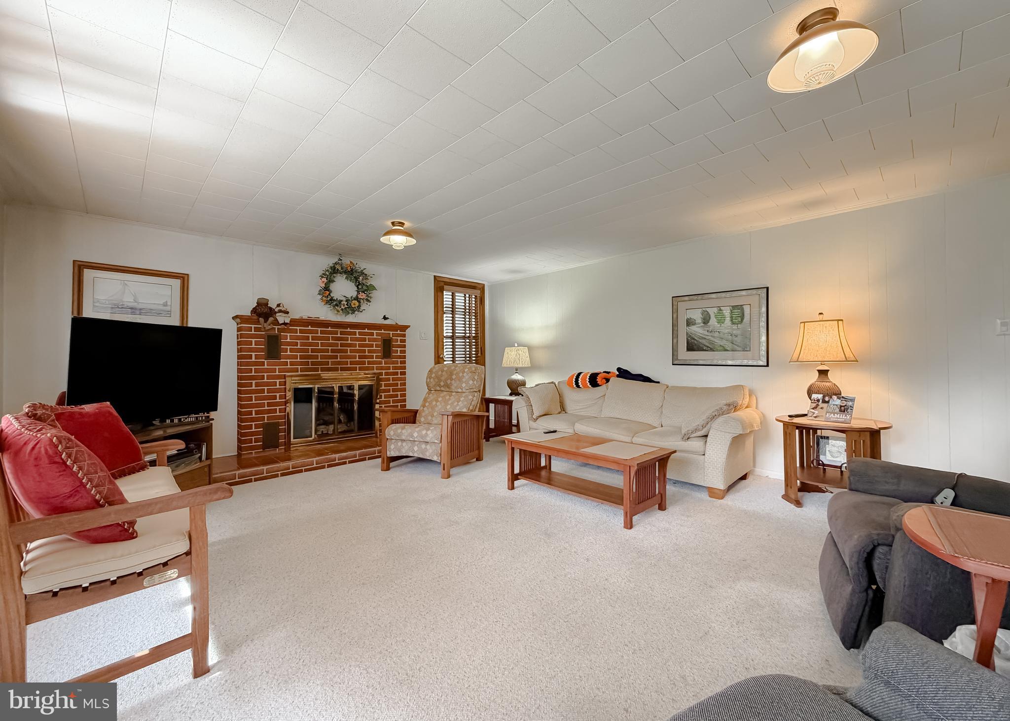 TOWN CREEK - Residential