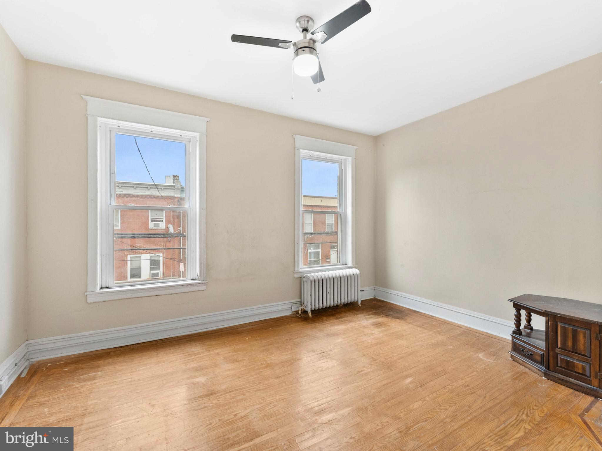 LOWER MOYAMENSING - Residential