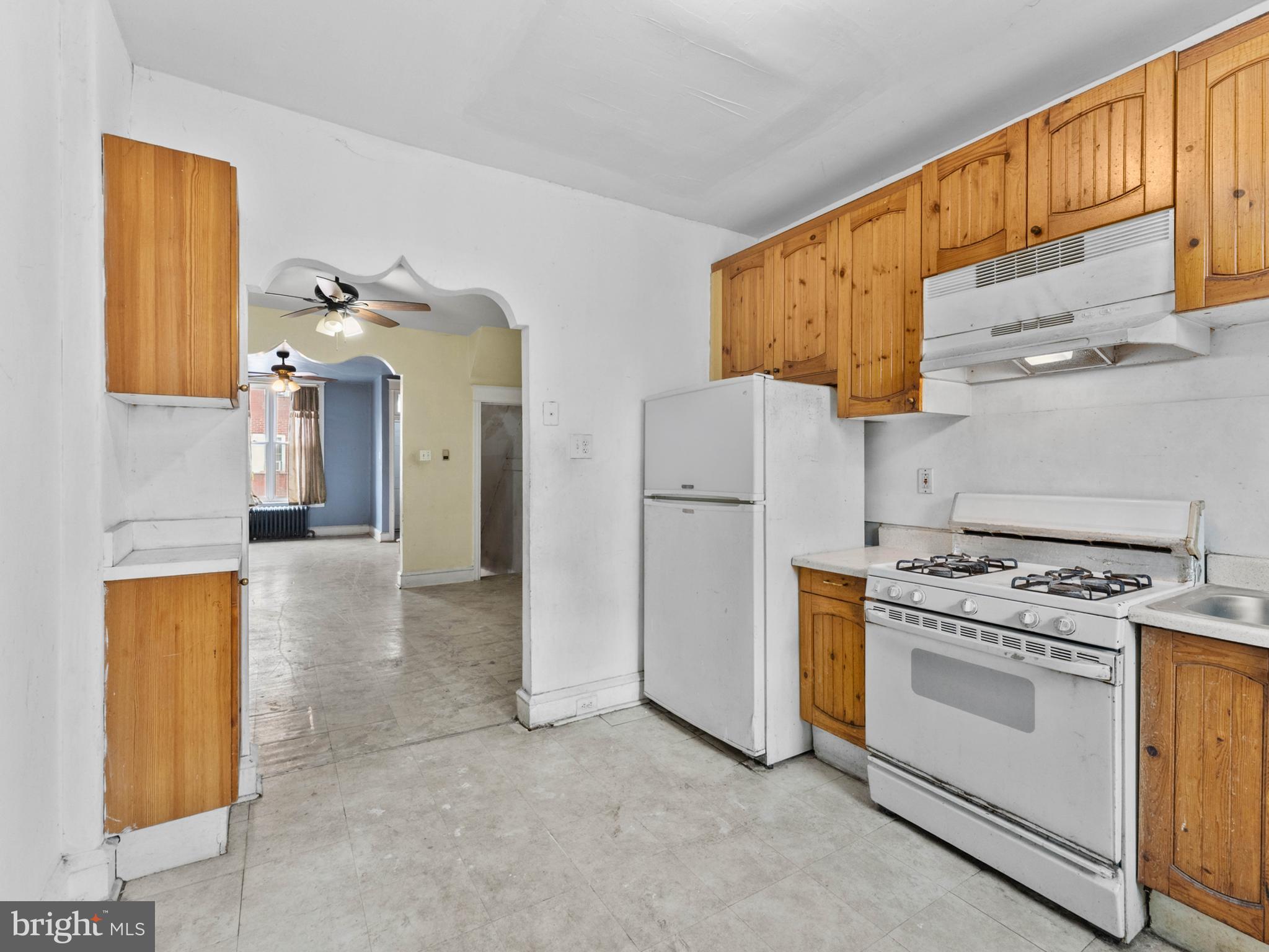 LOWER MOYAMENSING - Residential