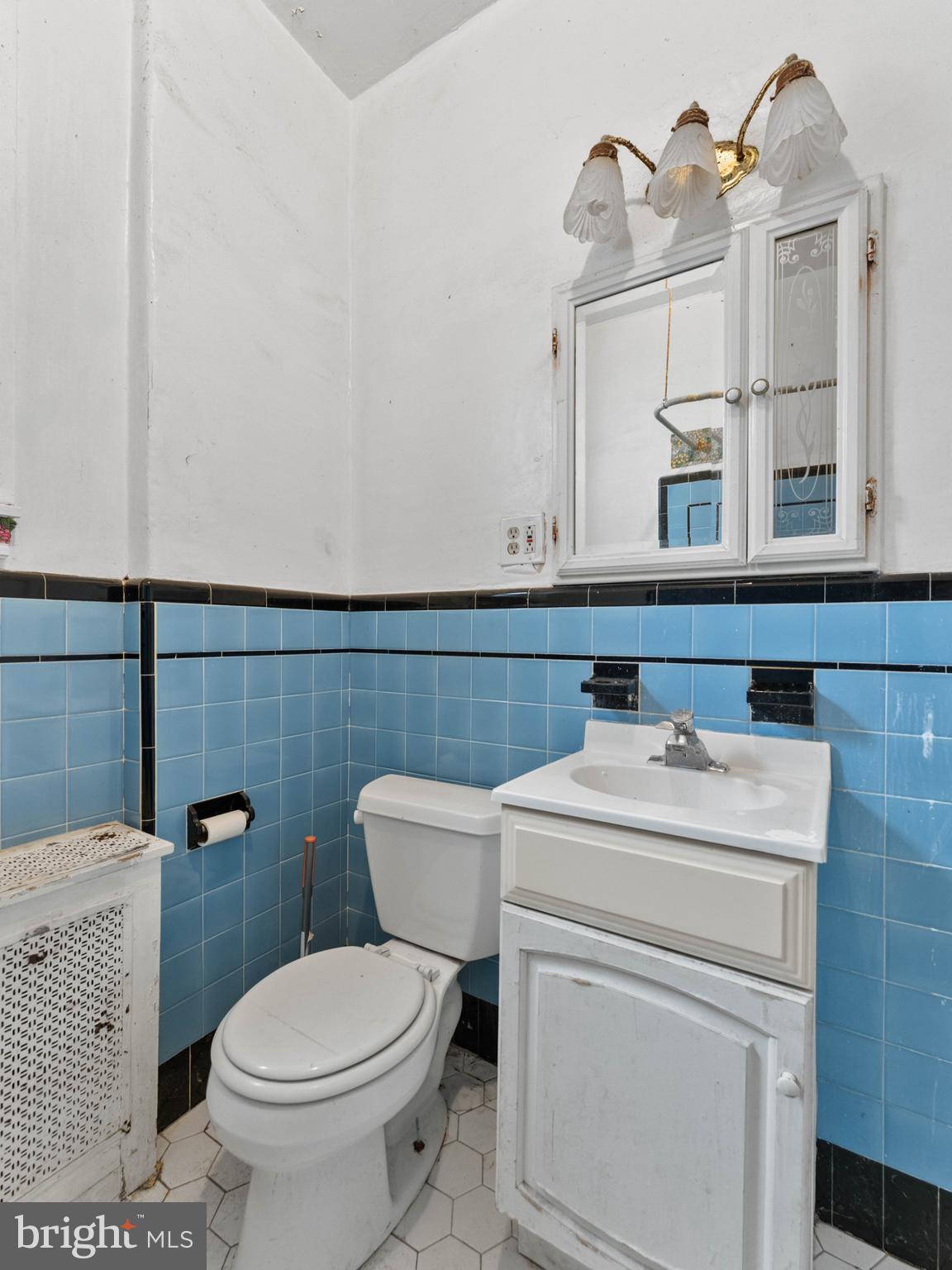 LOWER MOYAMENSING - Residential