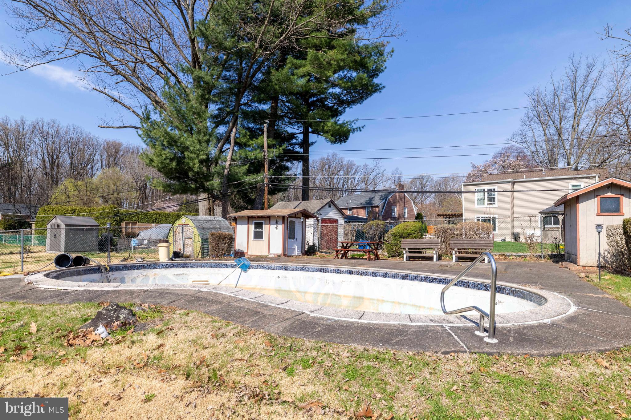 WINCHESTER PARK - Residential