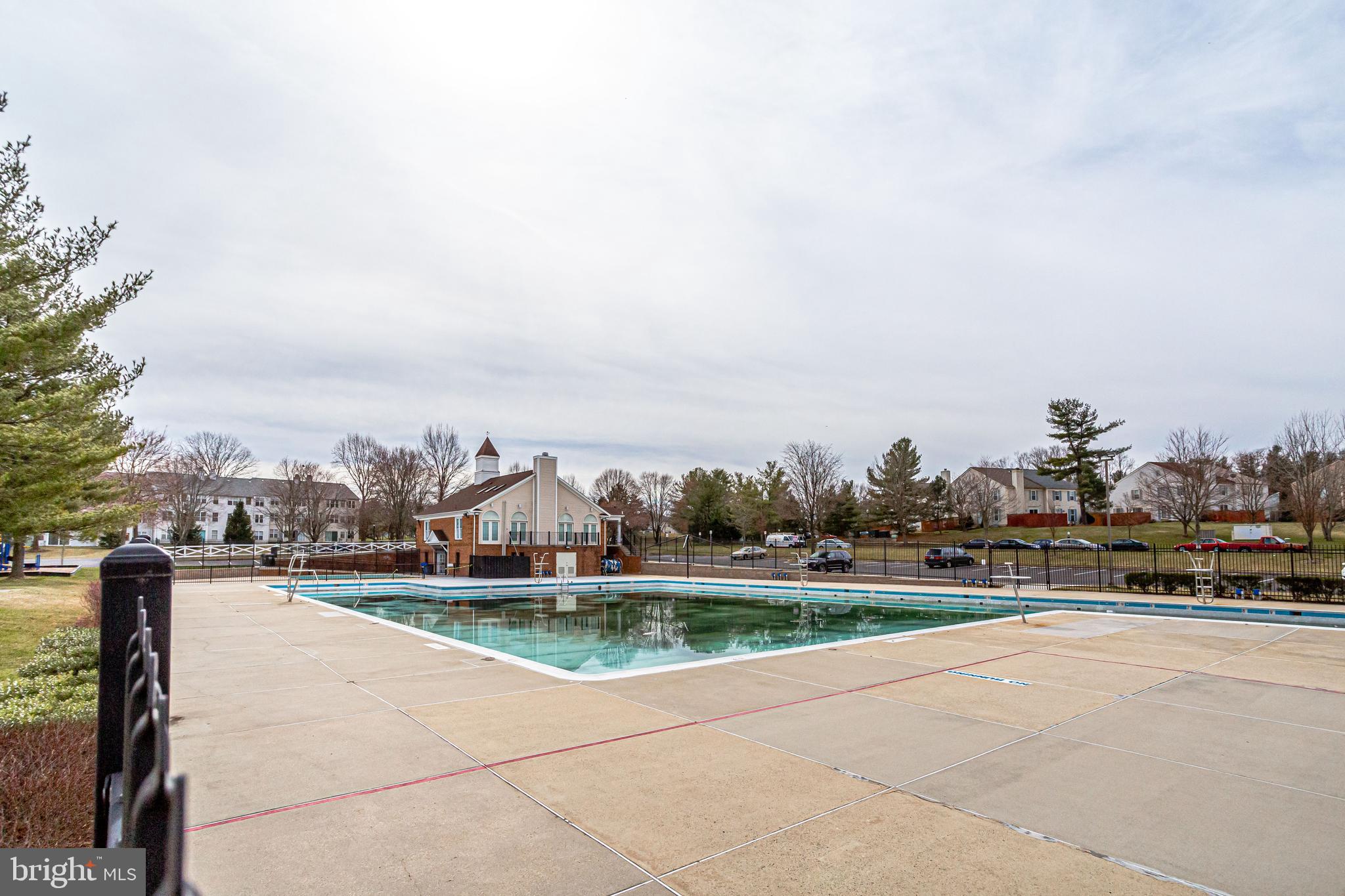 WINTERGATE AT LONGMEAD CROSSING - Residential