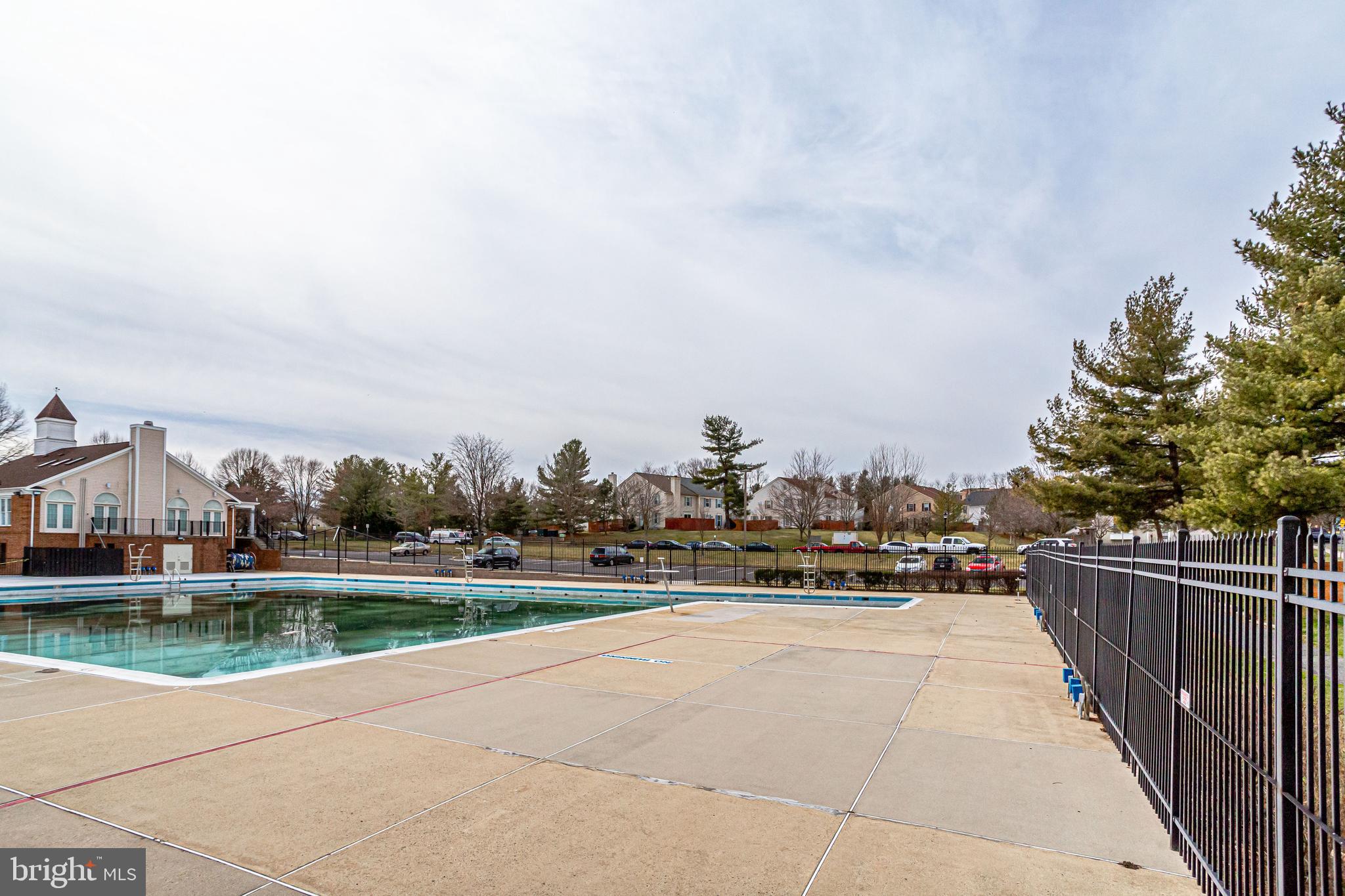 WINTERGATE AT LONGMEAD CROSSING - Residential