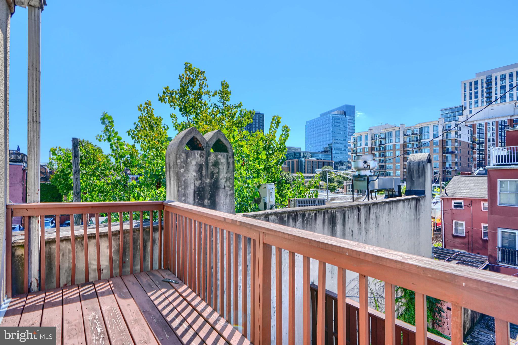 FELLS POINT HISTORIC DISTRICT - Residential Lease