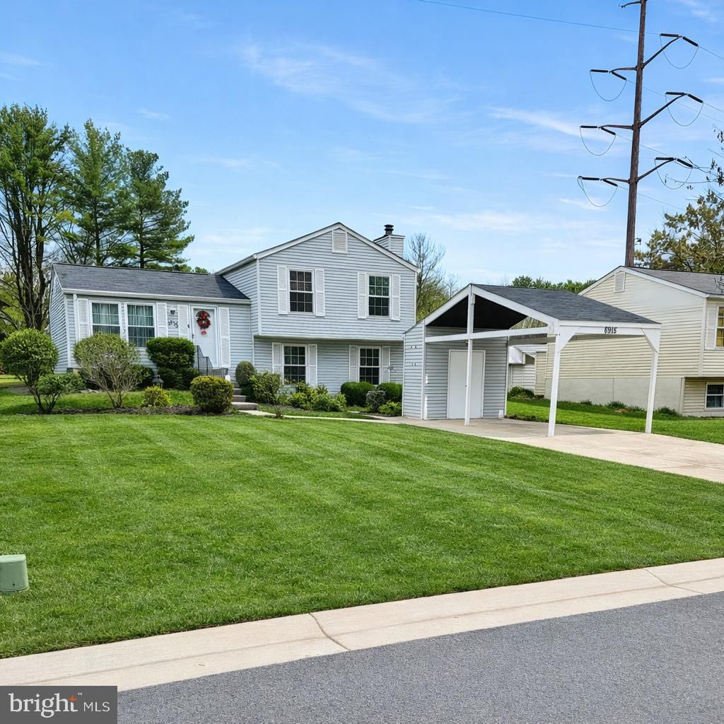 Photo of 6915 Bugledrum Way, COLUMBIA, MD 21045 (MLS # MDHW2062104)