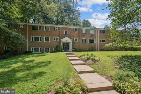 10427 MONTROSE AVENUE 104 BETHESDA MD 20814