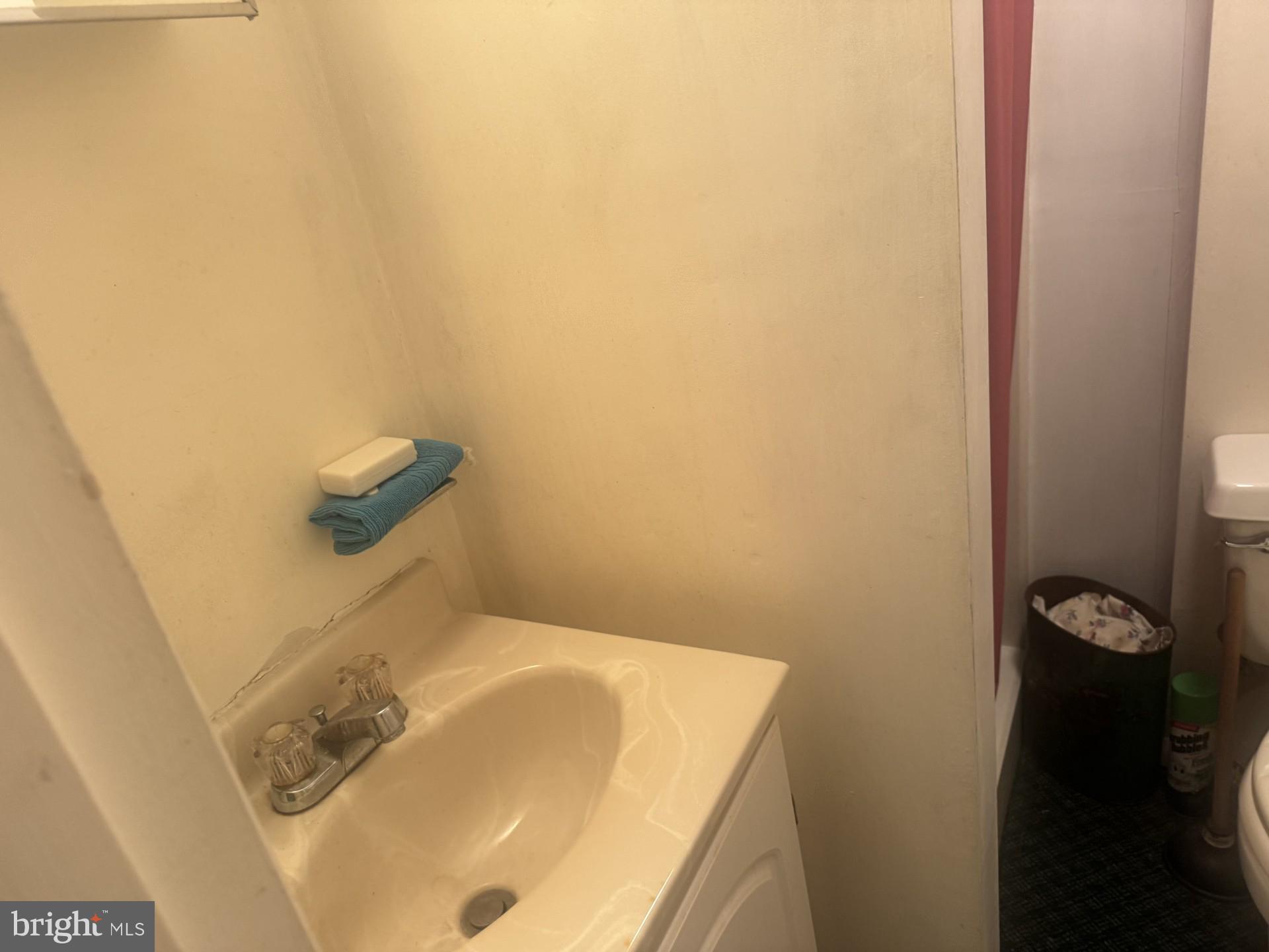 ASHLAND - Residential