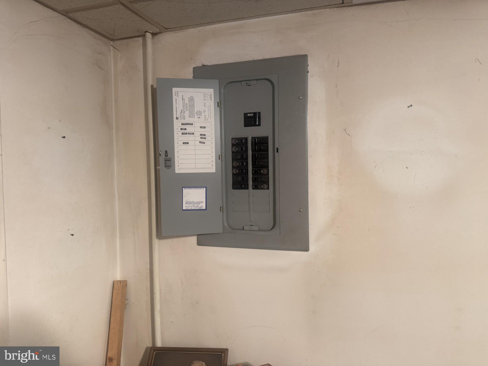 ASHLAND - Residential