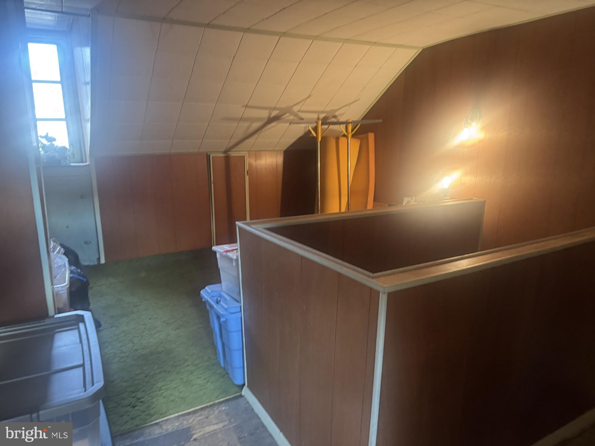 ASHLAND - Residential