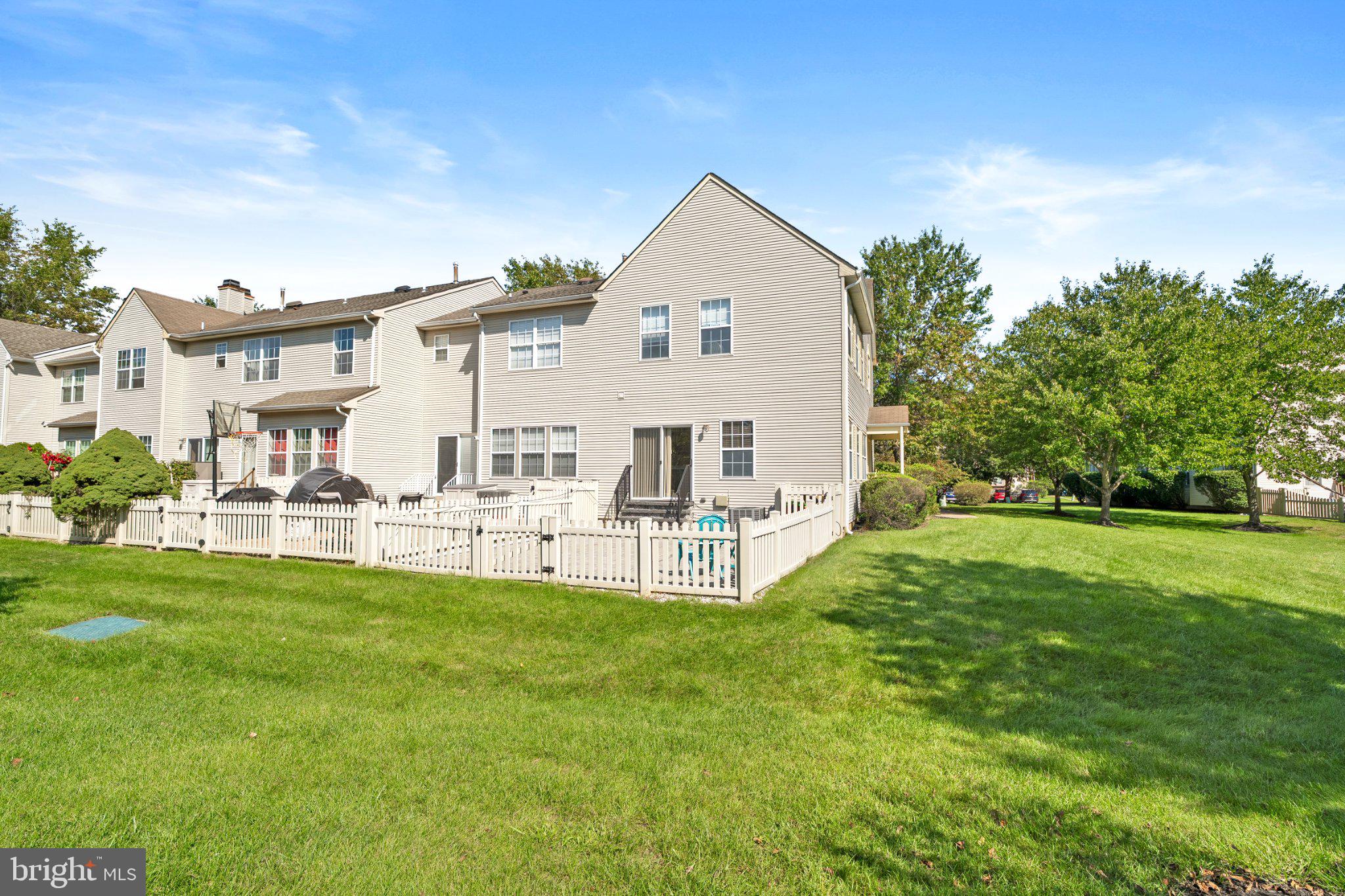 119 CROMWELL DRIVE