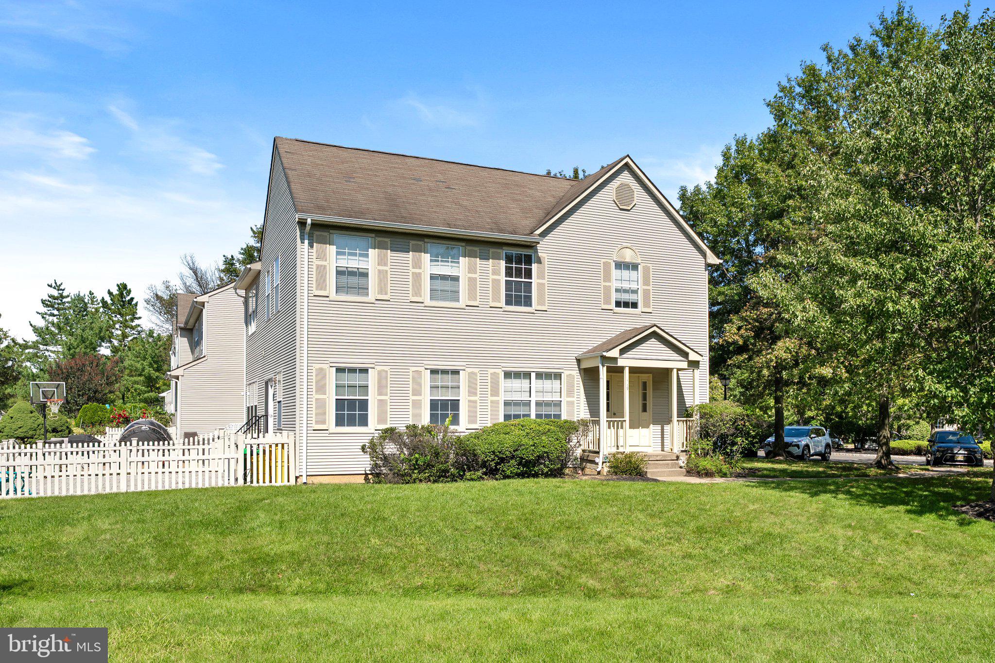 119 CROMWELL DRIVE