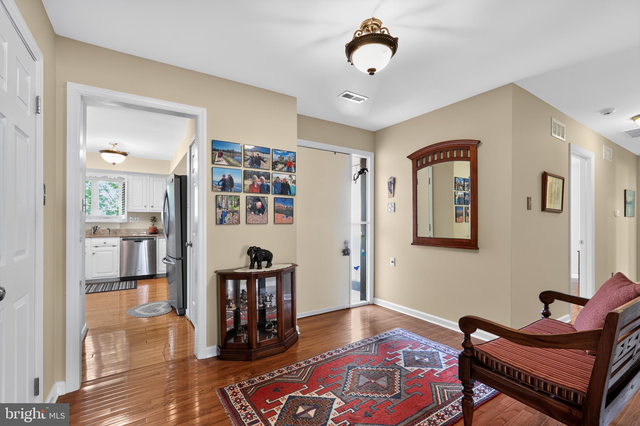 330 DEVON WAY 330
