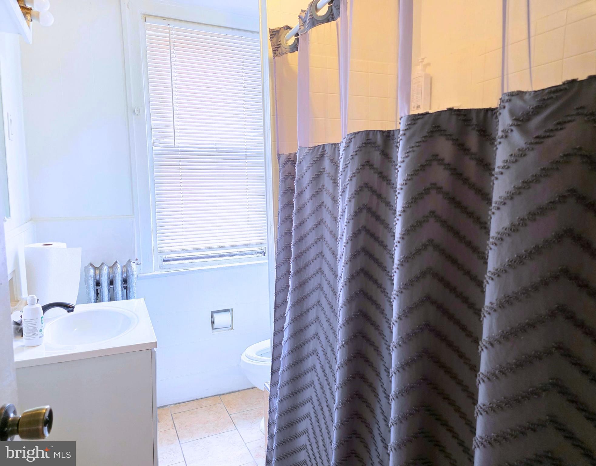 GERMANTOWN (EAST) - Residential