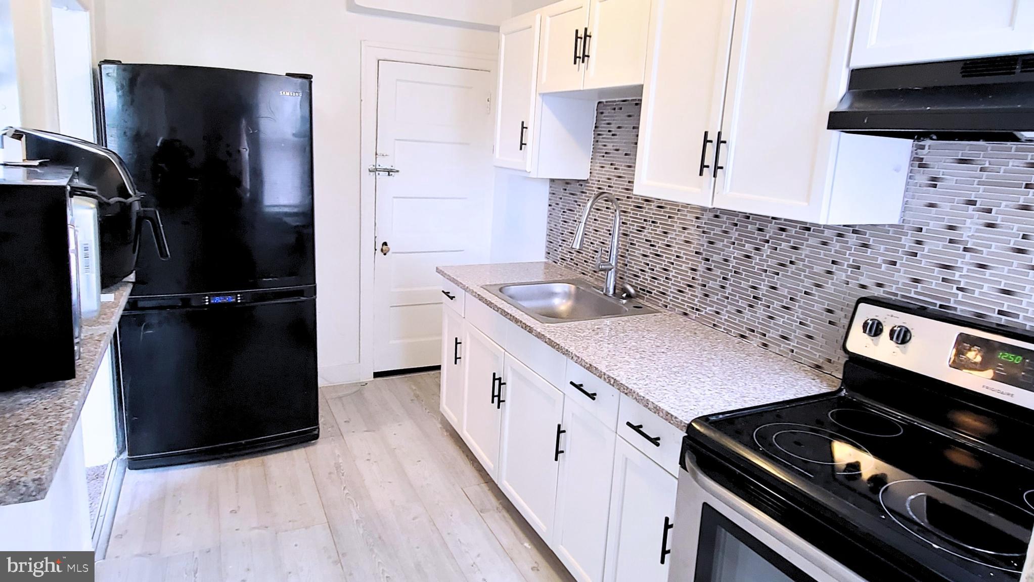 GERMANTOWN (EAST) - Residential