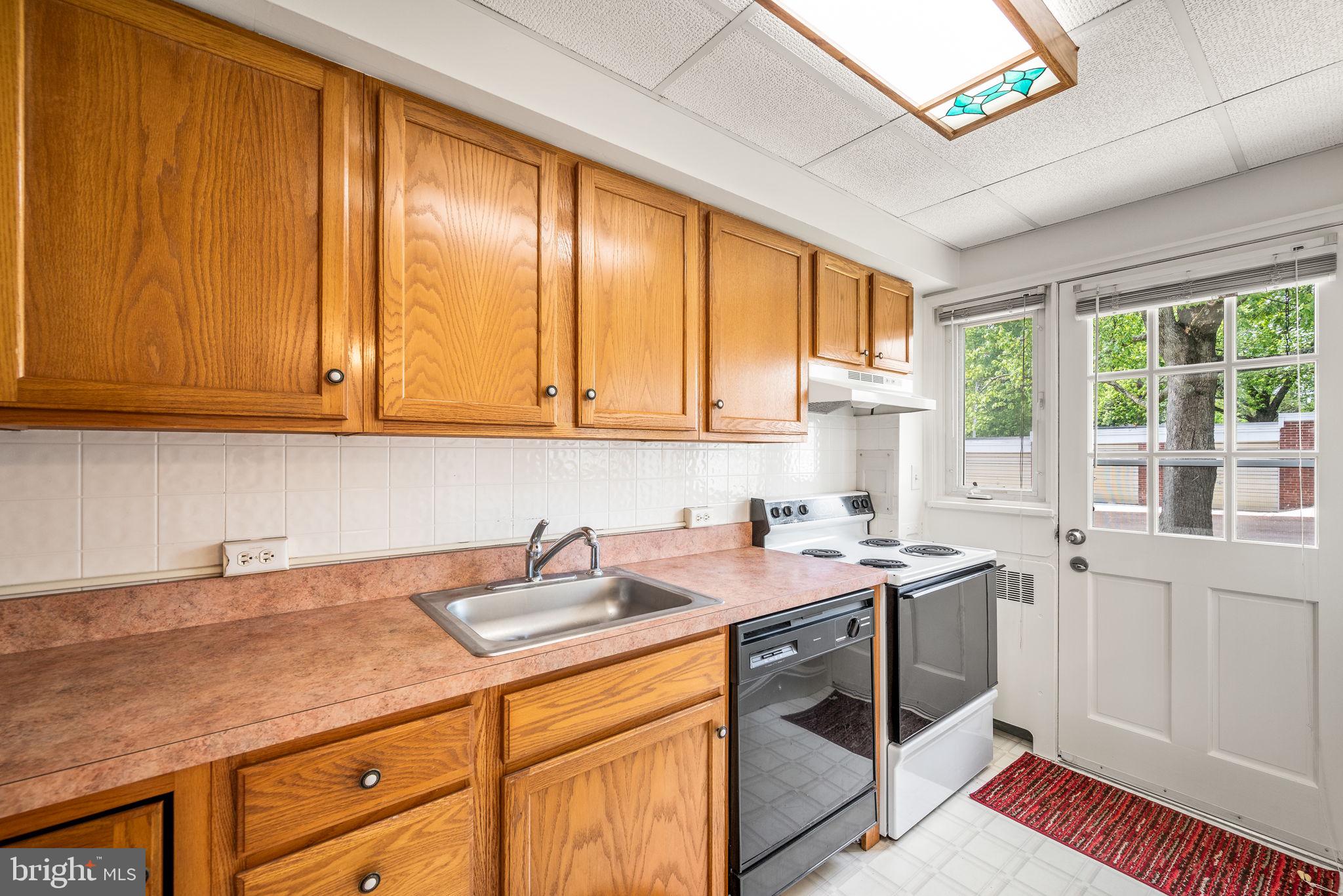 MAPLE GARDENS - Residential