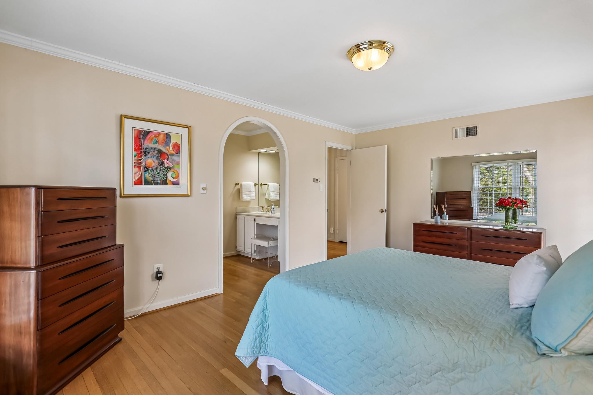 LUXMANOR - Residential