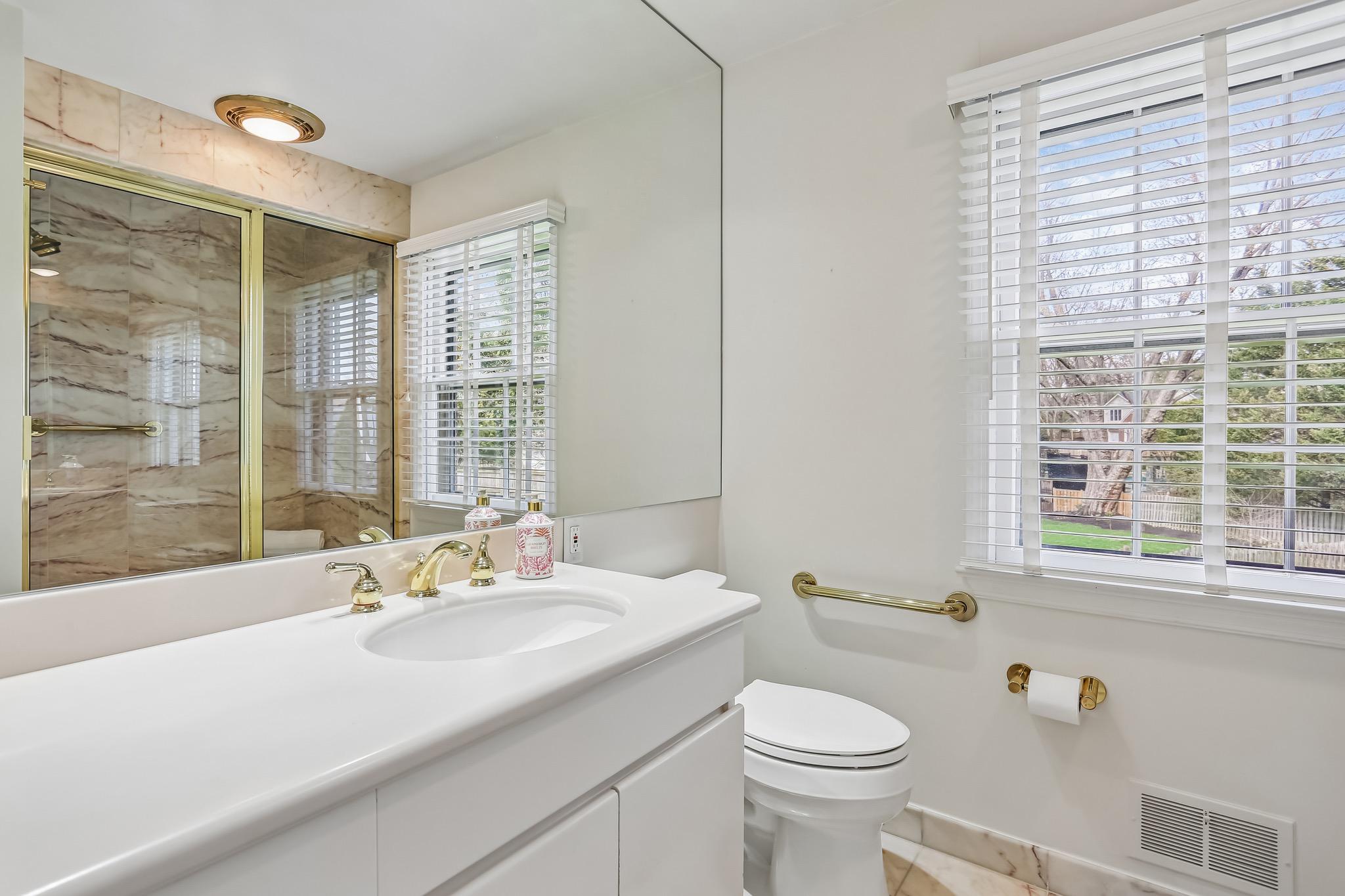 LUXMANOR - Residential