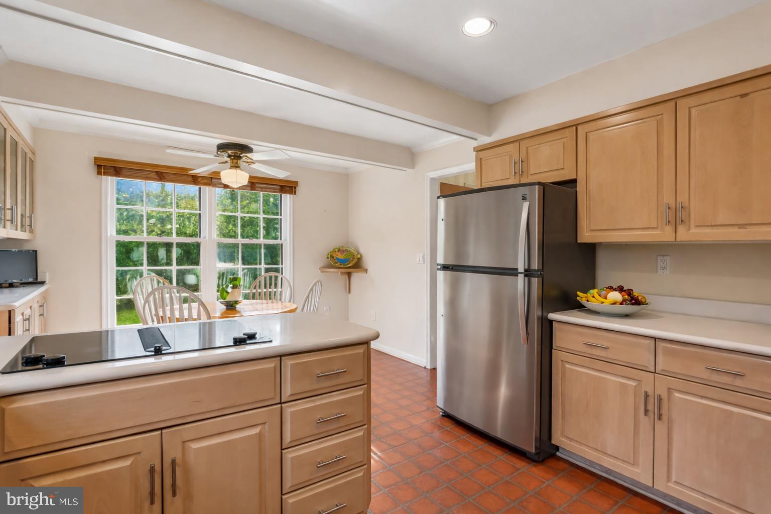 LUXMANOR - Residential