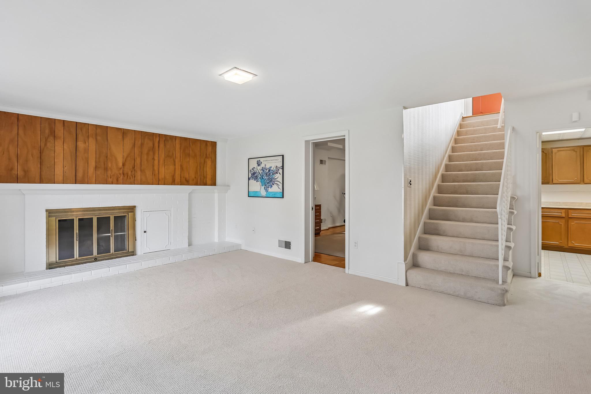 LUXMANOR - Residential