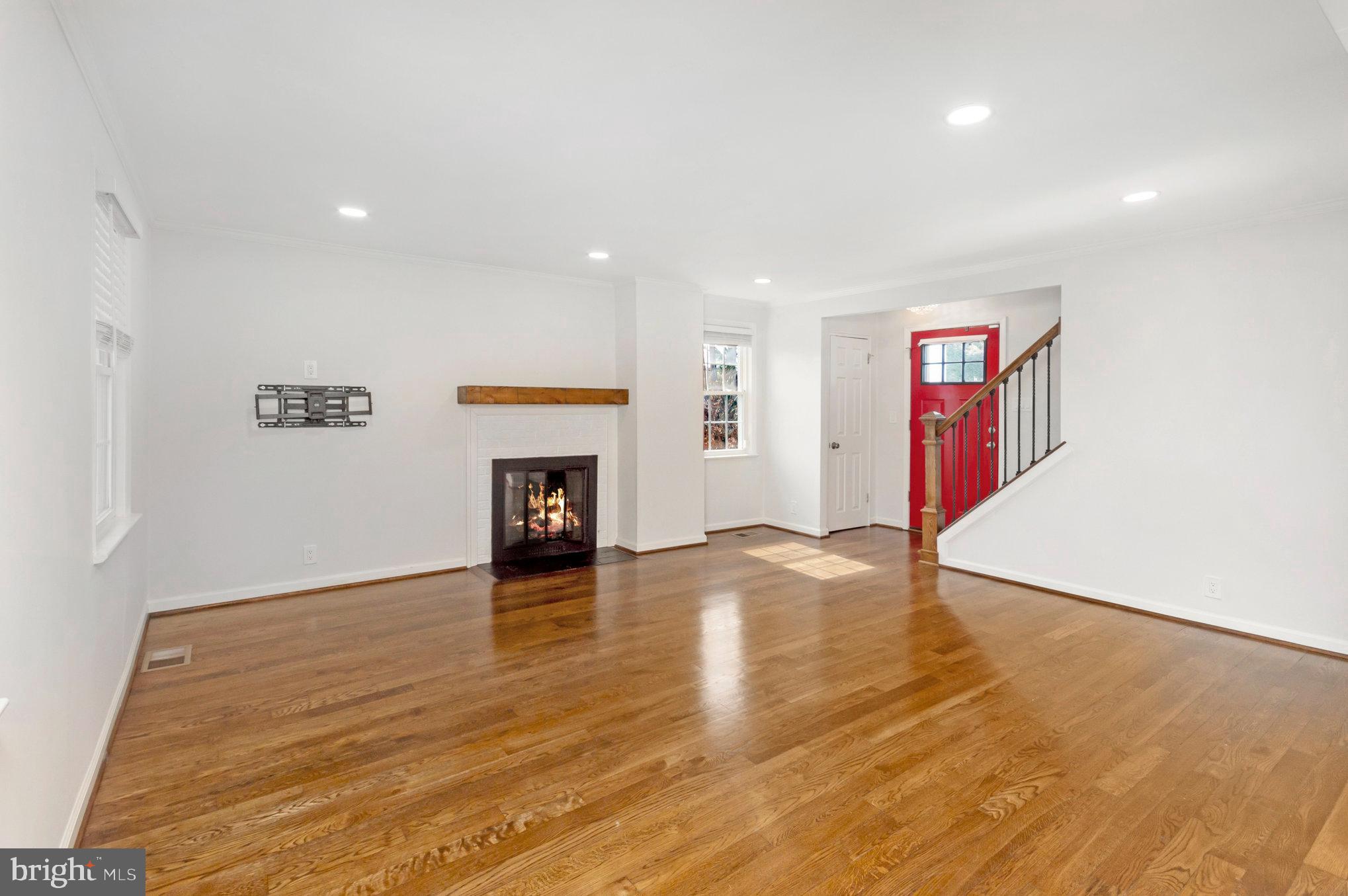 CLAREMONT - Residential Lease