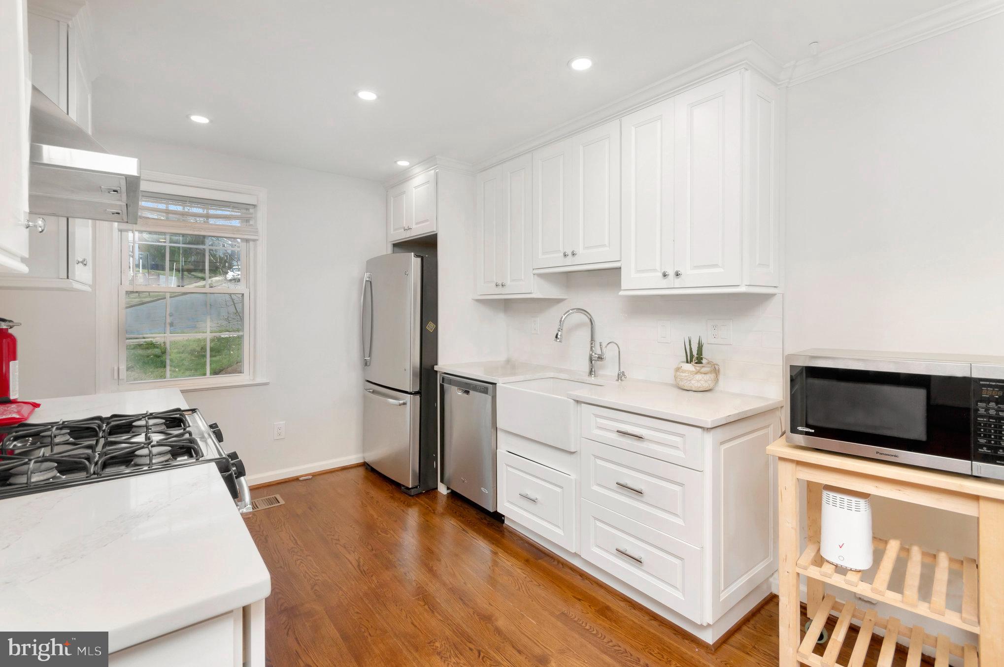 CLAREMONT - Residential Lease