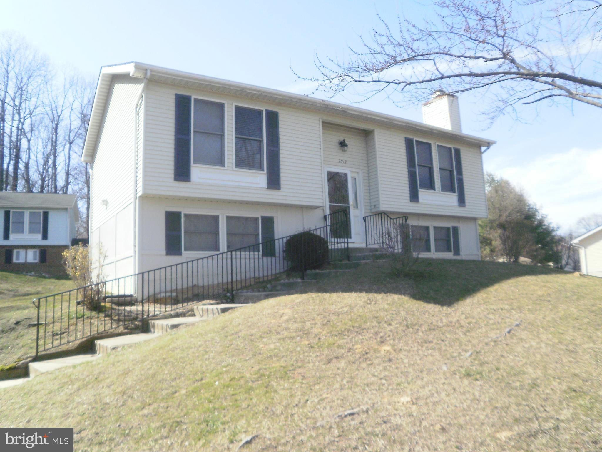 FORESTVILLE CENTER - Residential Lease