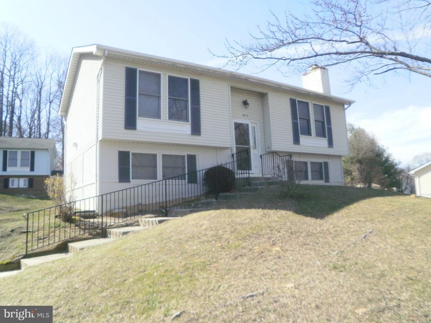 Renovated detached home on cul-de-sac in District Heights, hardwood floors, walkout basement, table space kitchen, finished basement, driveway, newer roof, woods on one side.  Lower level shower stall is in the process of being replaced.  Available now!