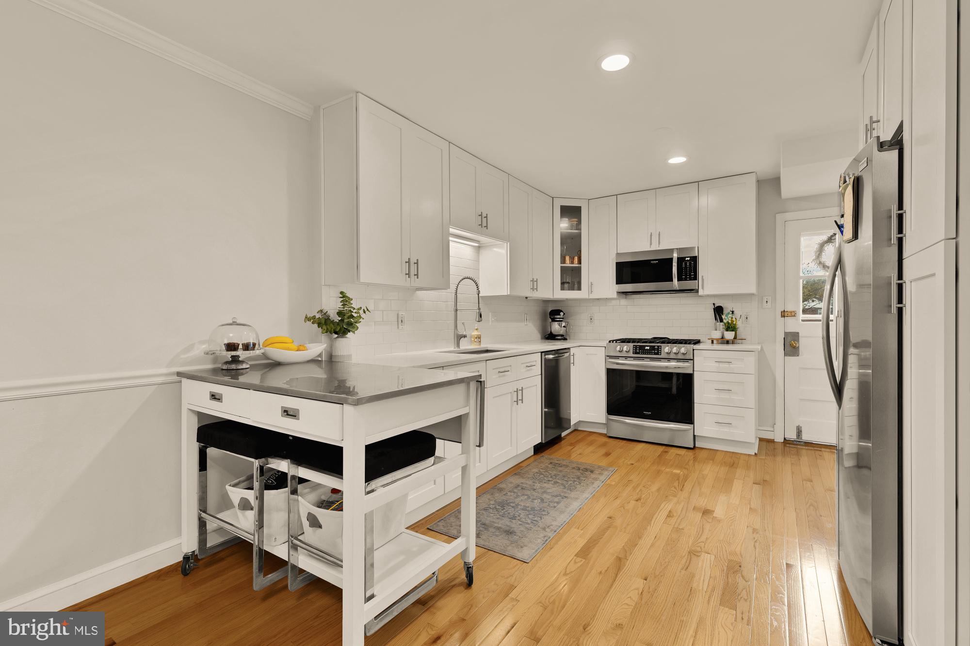 WHEATON HILLS - Residential Lease