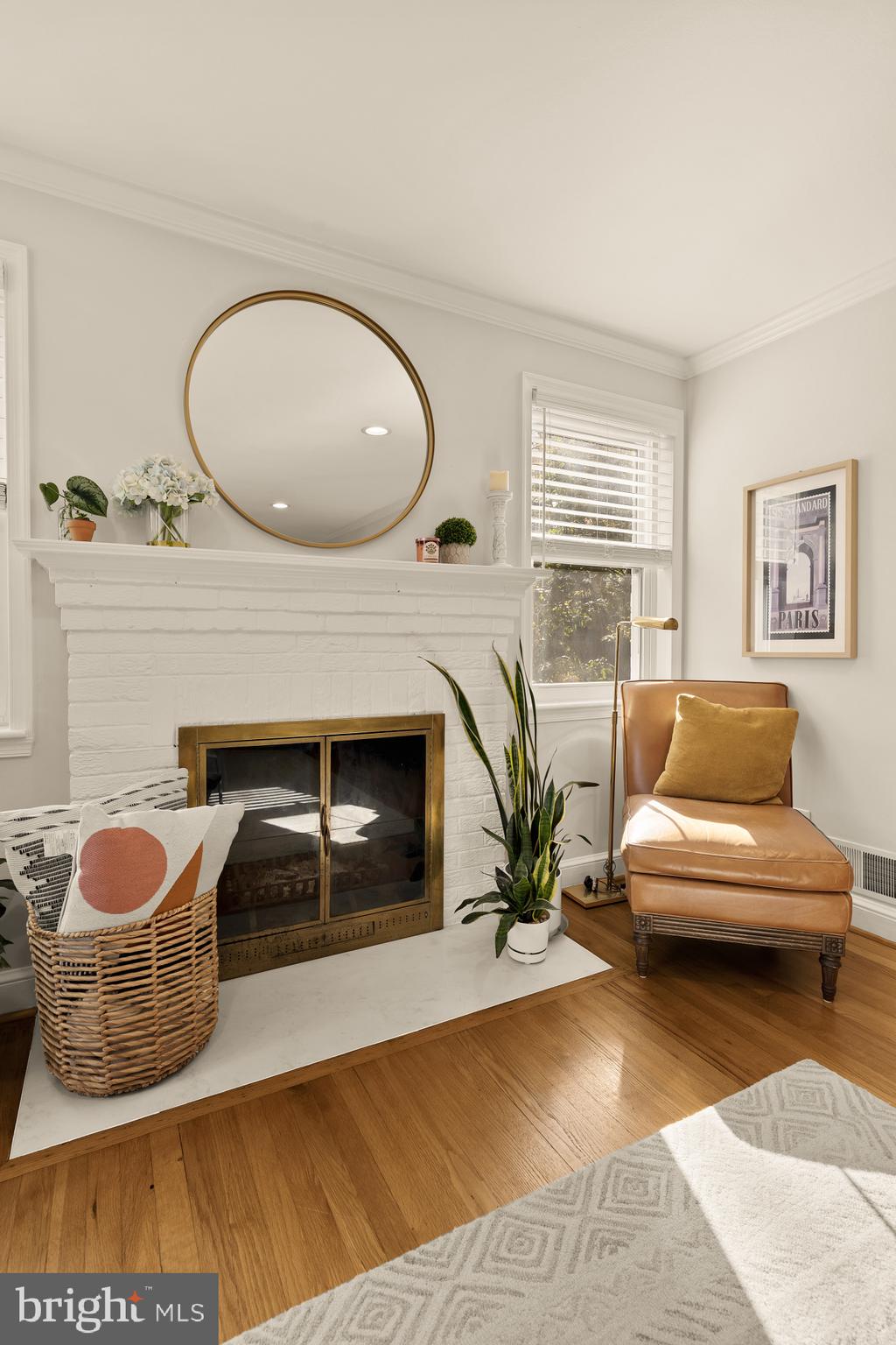 WHEATON HILLS - Residential Lease