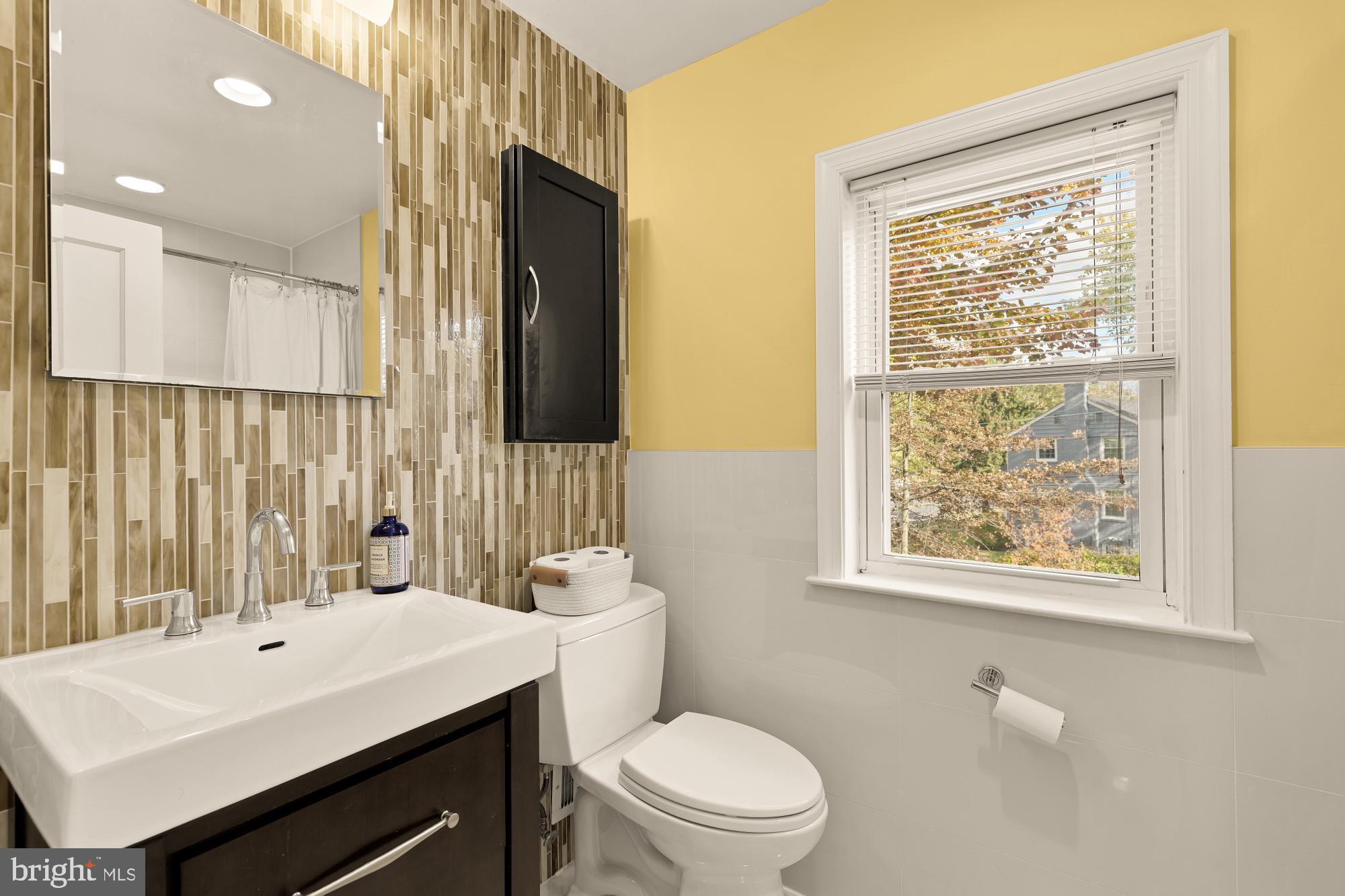 WHEATON HILLS - Residential Lease