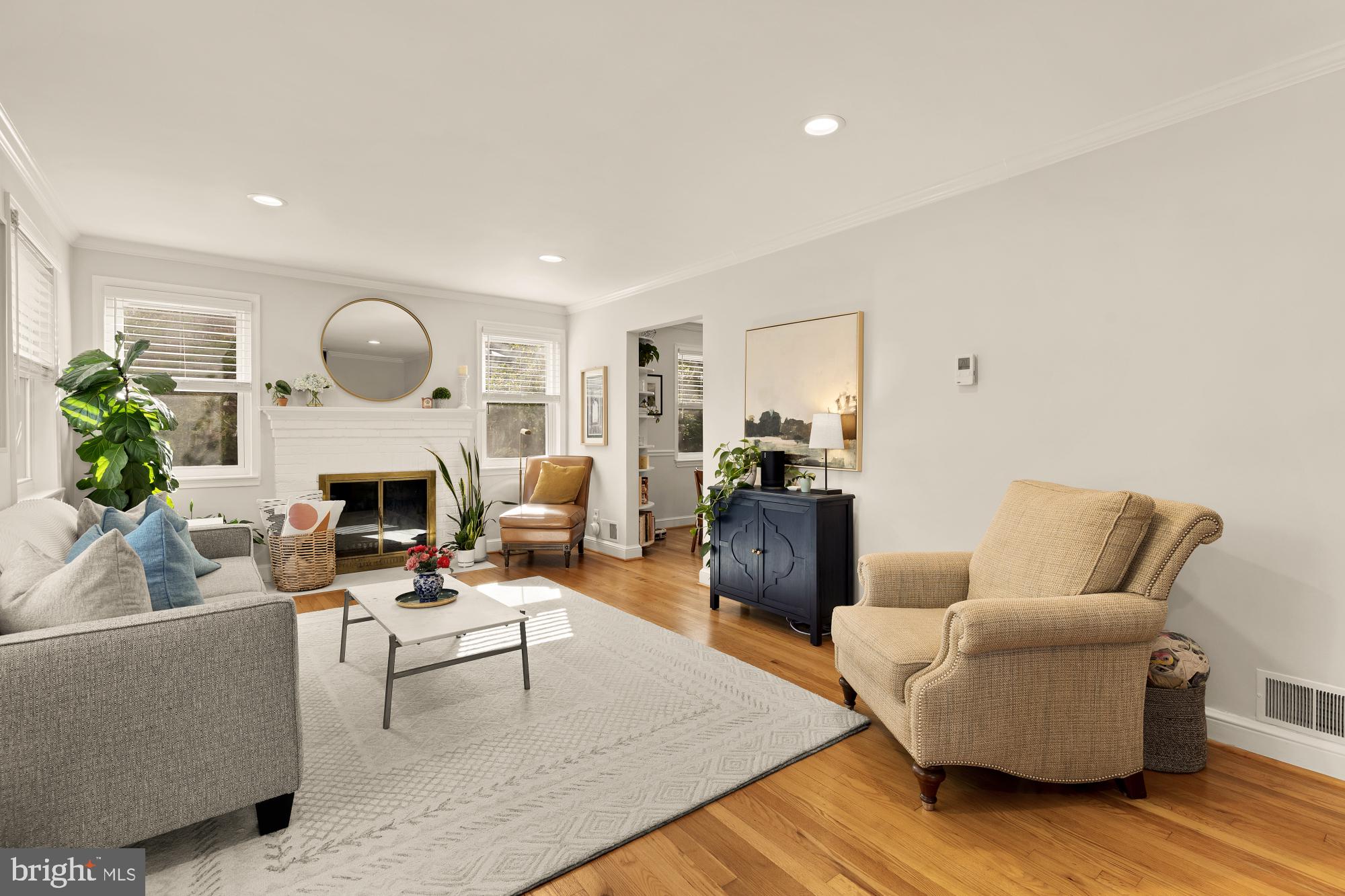 WHEATON HILLS - Residential Lease