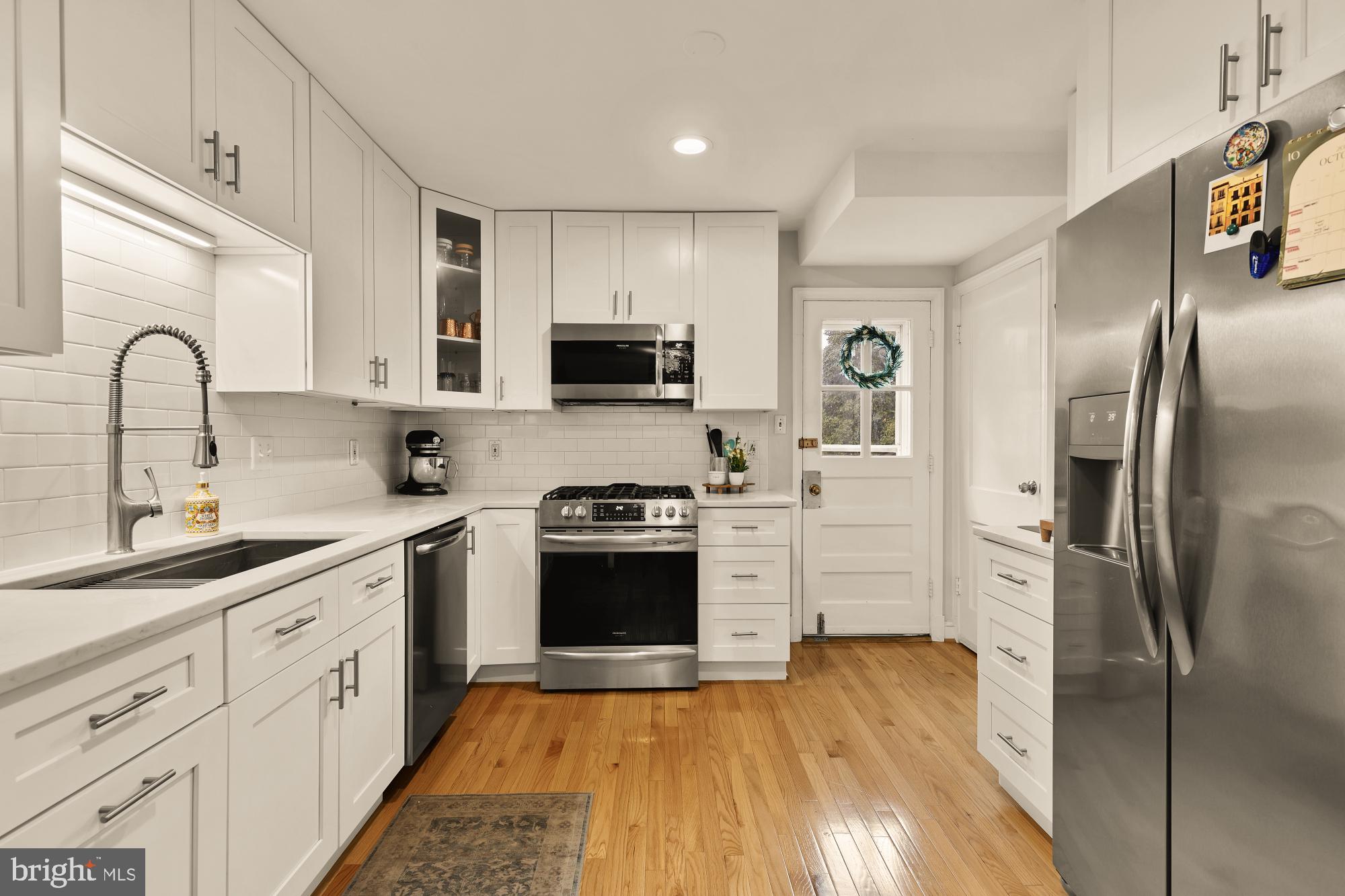 WHEATON HILLS - Residential Lease