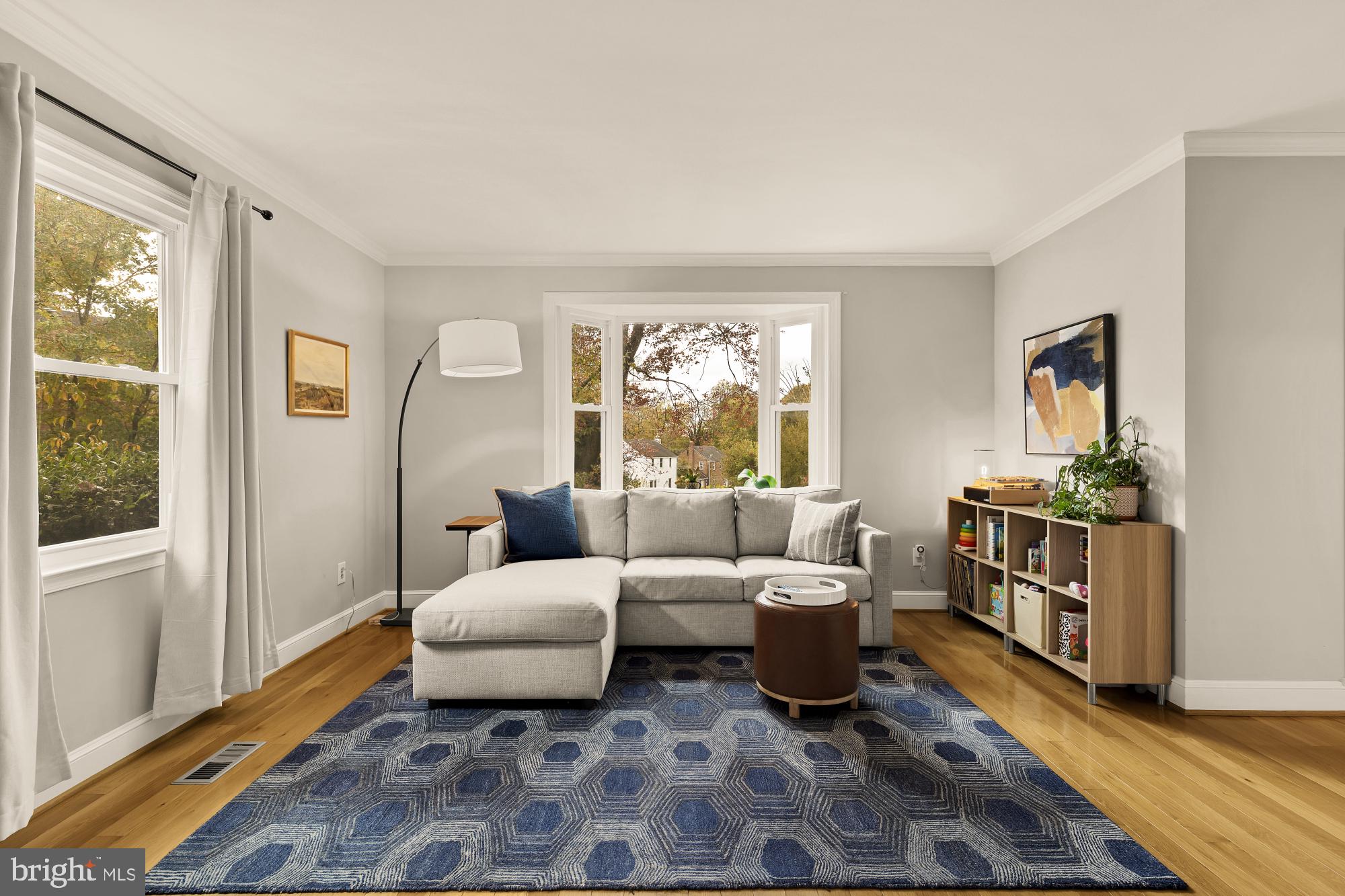 WHEATON HILLS - Residential Lease