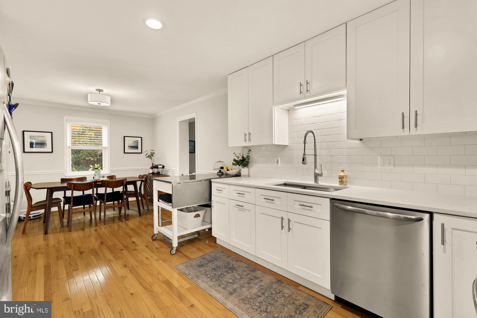 WHEATON HILLS - Residential Lease