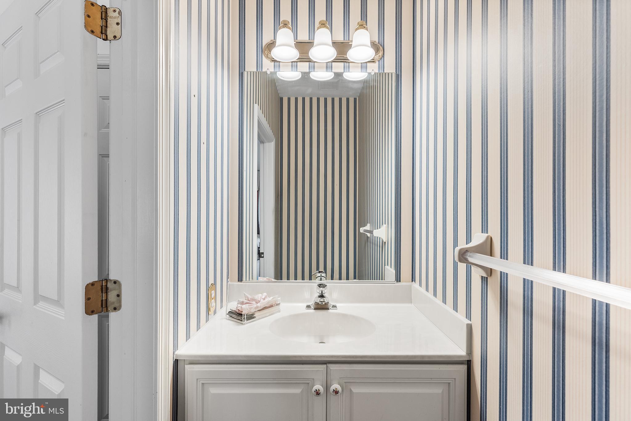 FOX HILL FARM - Residential