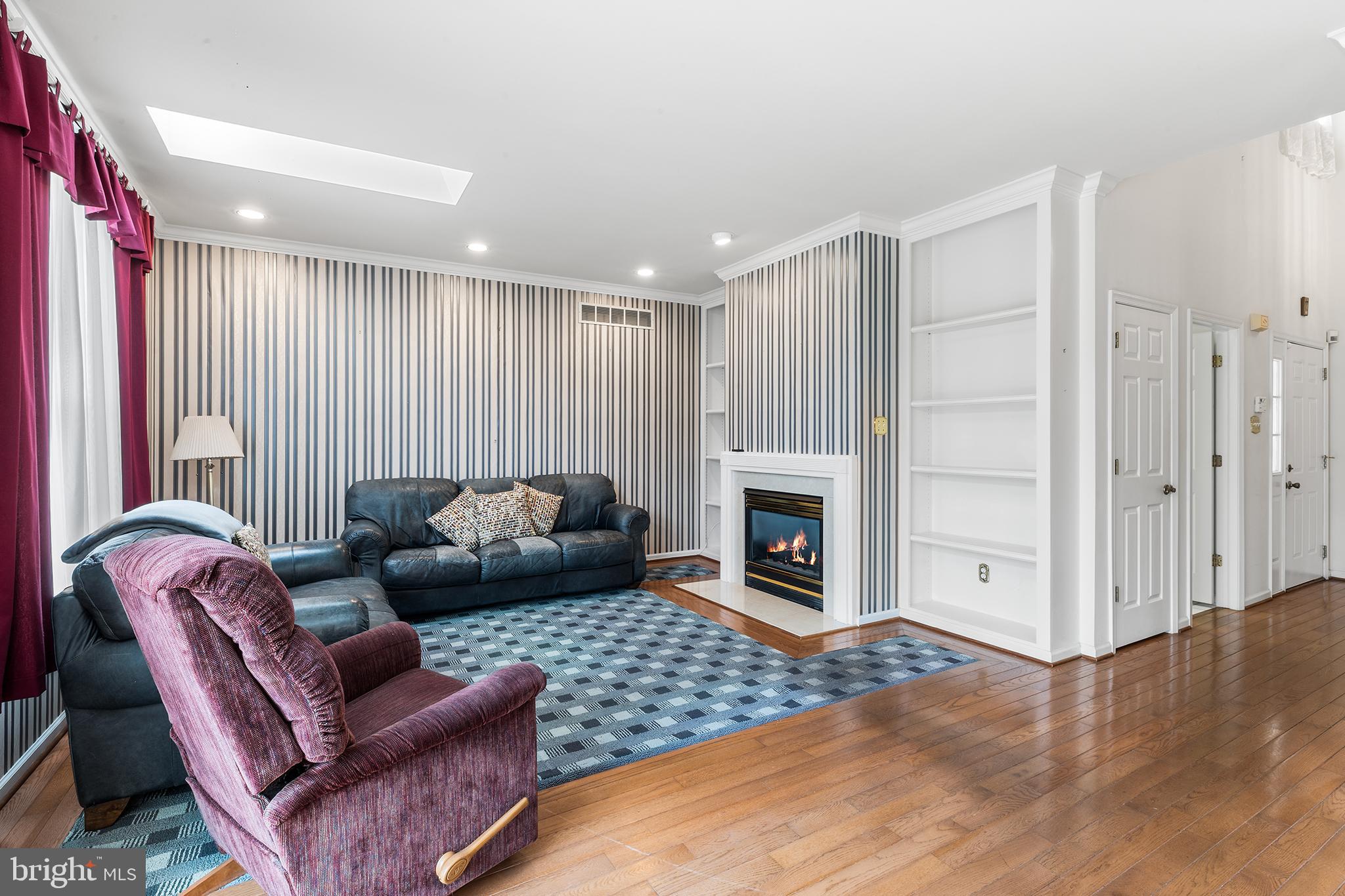 FOX HILL FARM - Residential