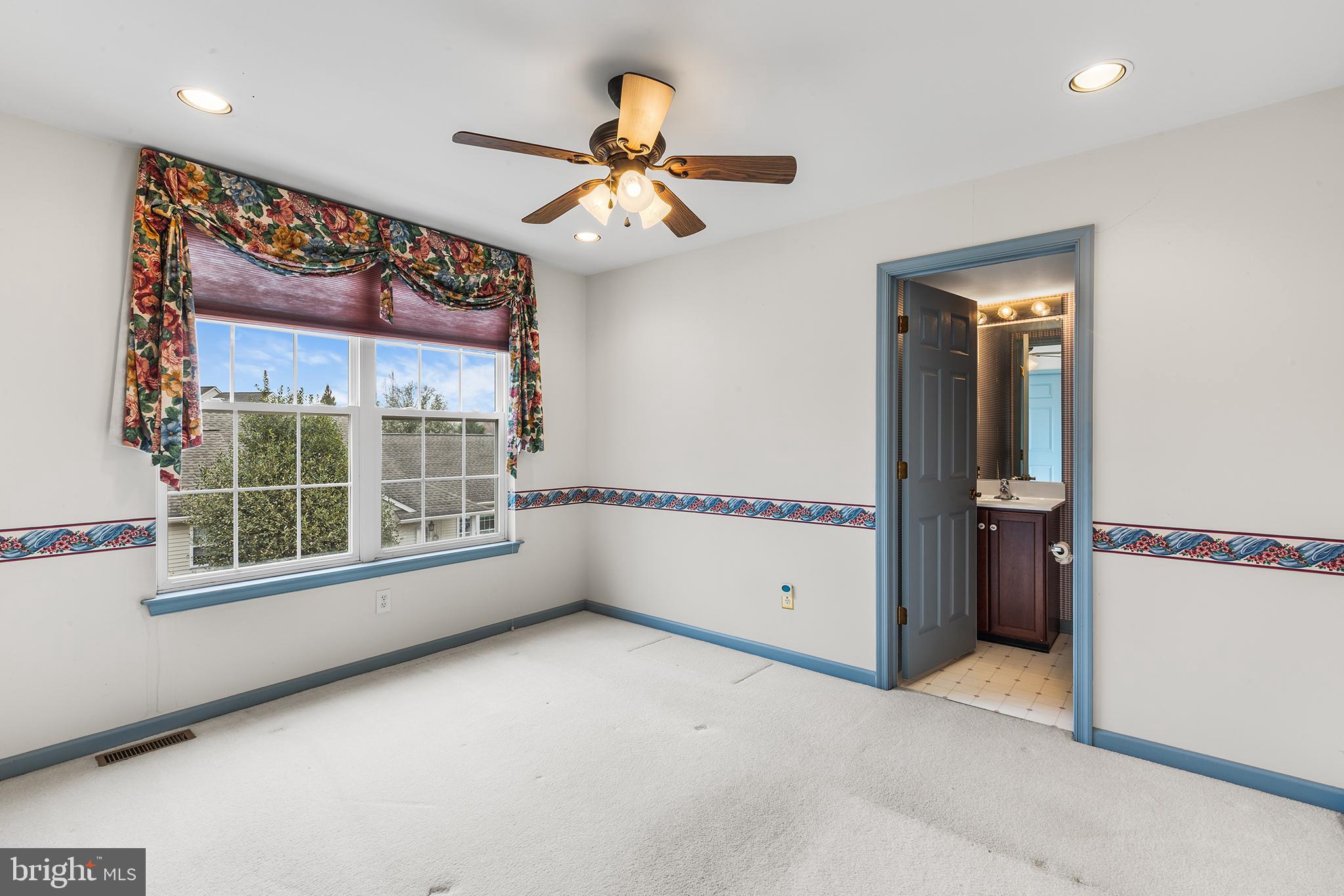 FOX HILL FARM - Residential