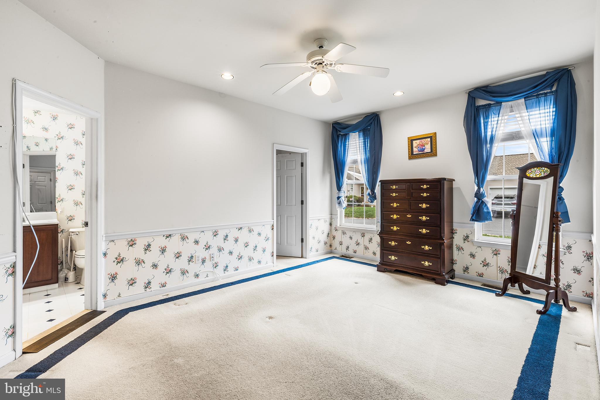 FOX HILL FARM - Residential