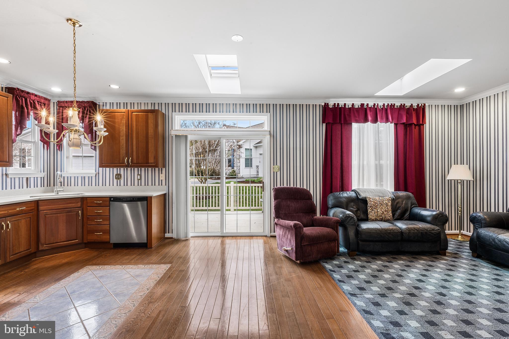 FOX HILL FARM - Residential