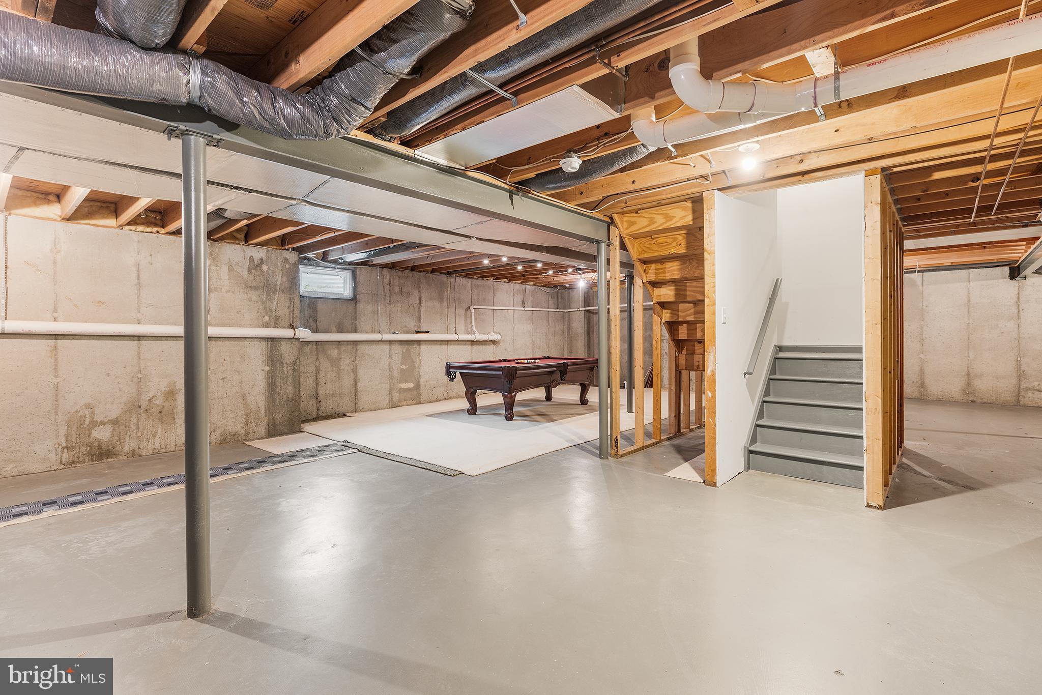 FOX HILL FARM - Residential